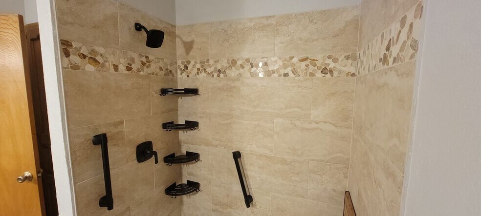 Building Photo - 1701 VZ County Rd 1803