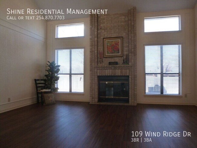 Building Photo - 109 Wind Ridge Dr