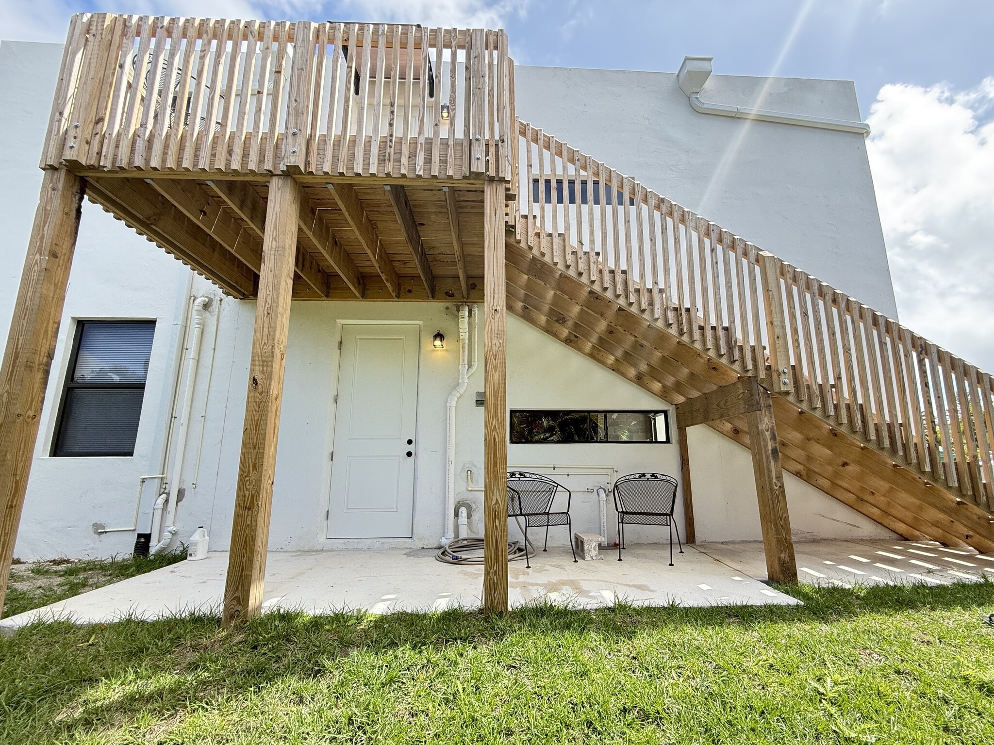 Building Photo - 1335 Churchill Rd