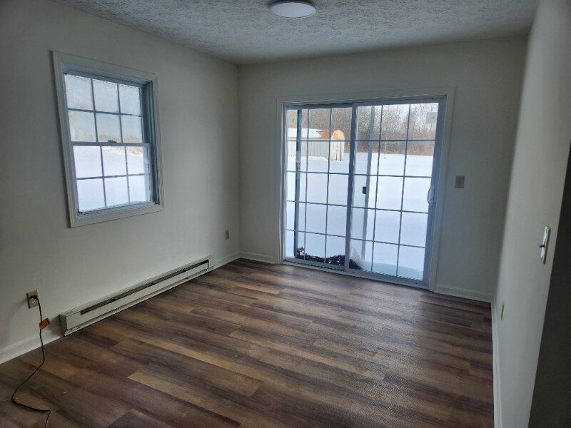 Building Photo - 4949 Catherine Ct