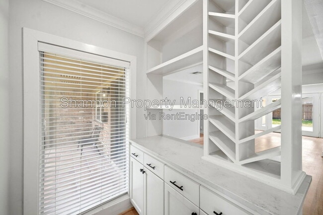Building Photo - 2602 Tannehill Dr