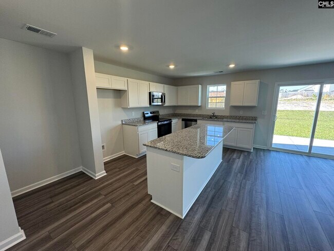 Building Photo - 3081 Hallsdale Dr