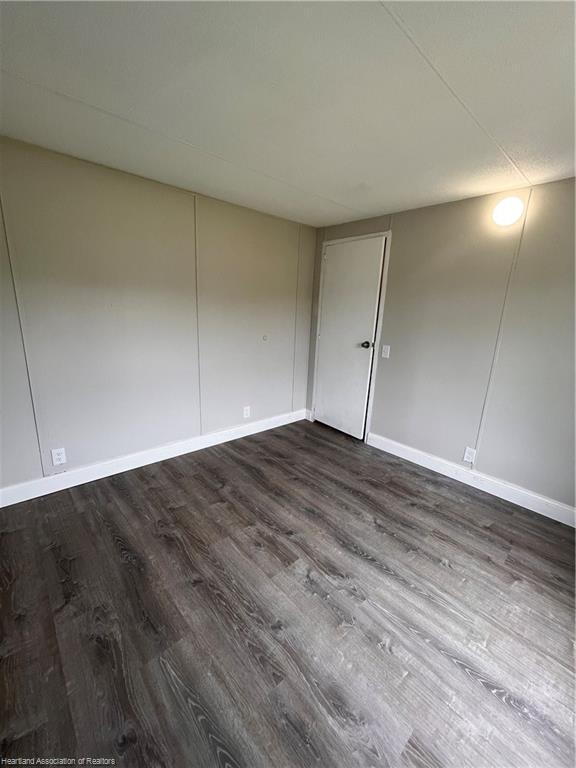Building Photo - 3-Bedroom and 2 Bathroom Mobilehome