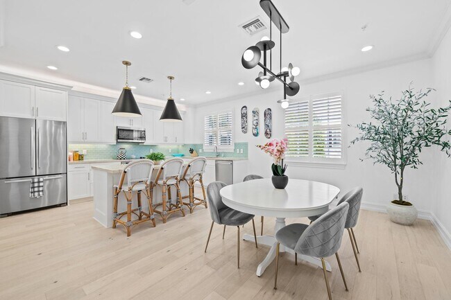 Building Photo - 373 E Cannery Row Cir
