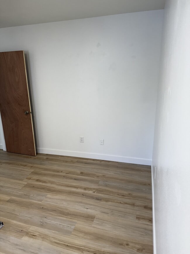 Building Photo - 3712 Swenson Ave