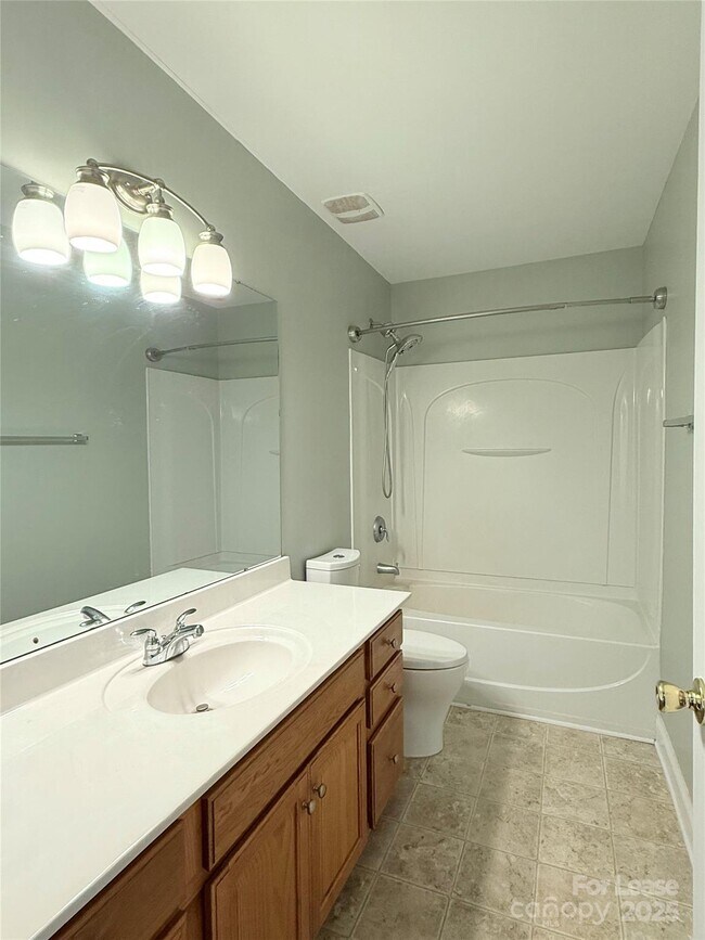 Building Photo - 126 Cloister Ln