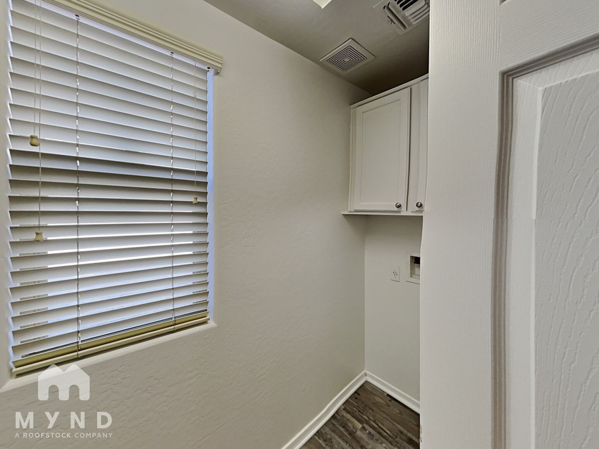 Building Photo - 2507 N 148th Dr