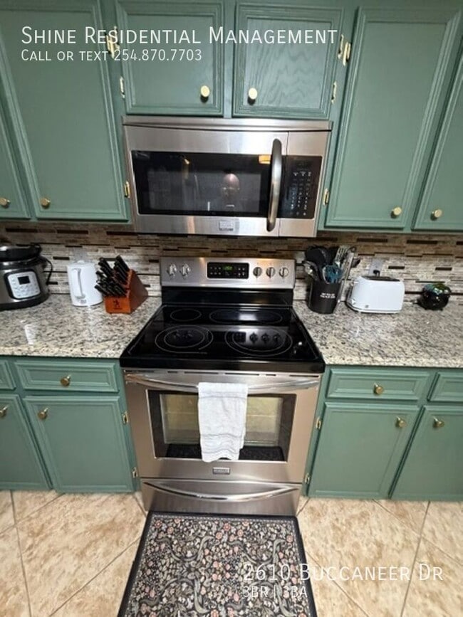 Building Photo - 2610 Buccaneer Dr