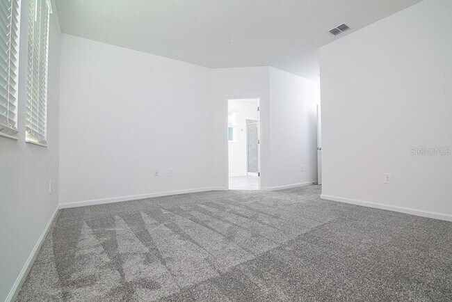 Building Photo - 16591 Parable Wy