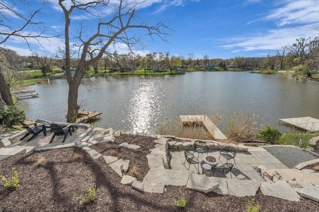 Building Photo - 6255 S Linnie Lac Pl