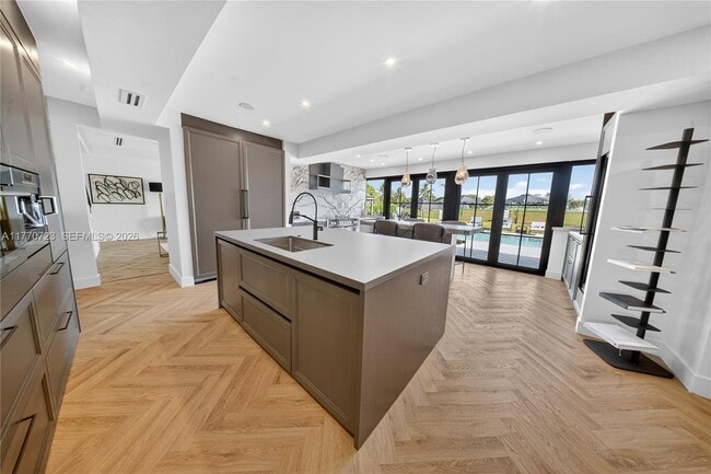 Building Photo - 4312 NE 22nd Ave