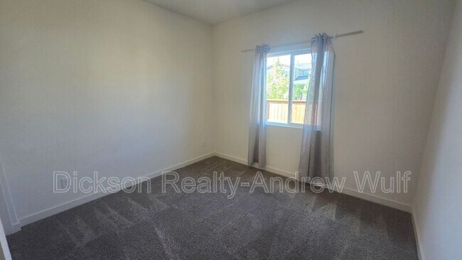 Building Photo - 7571 Grassy Plns Dr