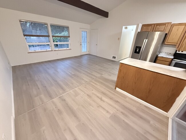 Building Photo - 10807 22nd Pl SE