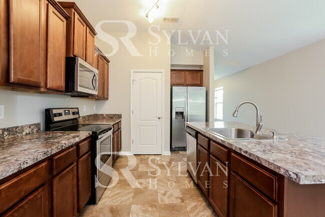 Building Photo - Coming HOME never felt so good!