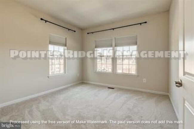 Building Photo - 900 Hall Station Dr