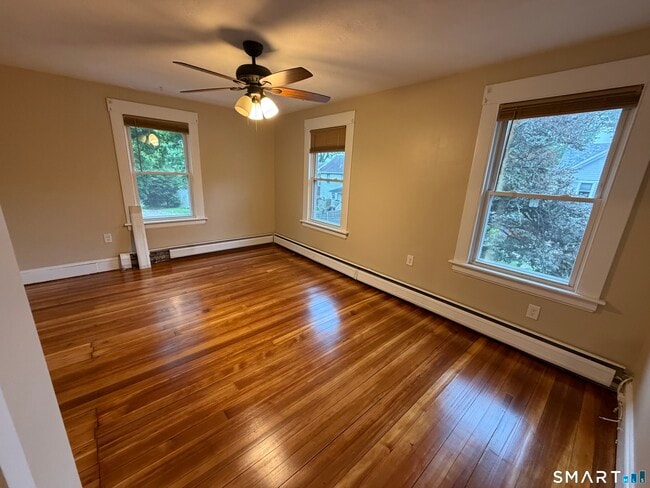 Building Photo - 285 Hillside Ave