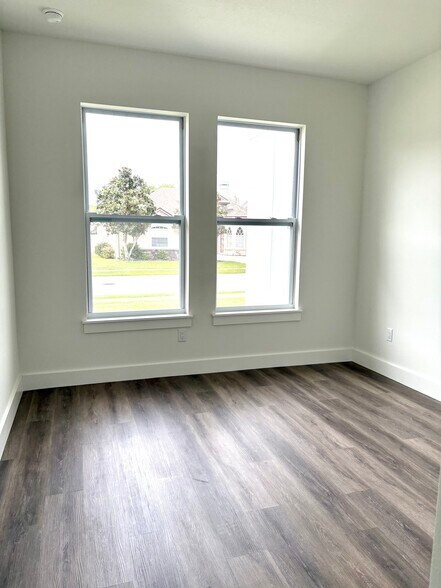 Bedroom #1 - 4260 Baudelaire Ct