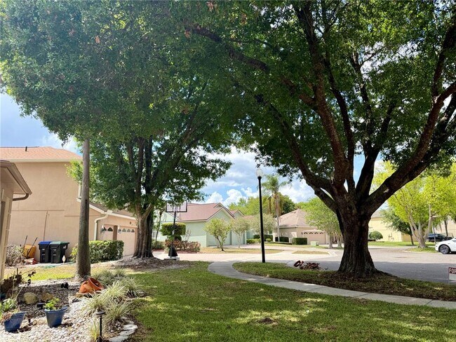 Building Photo - 10237 Facet Ct