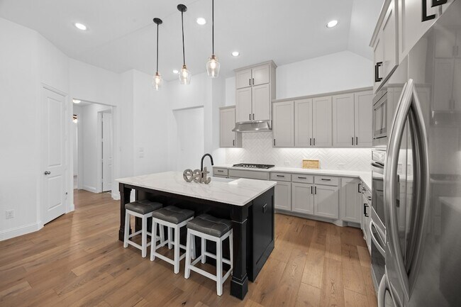 Building Photo - 2130 Sun Meadow Dr