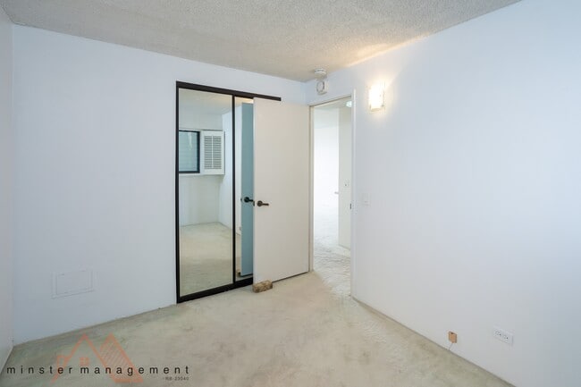 Building Photo - 1521 Alexander St