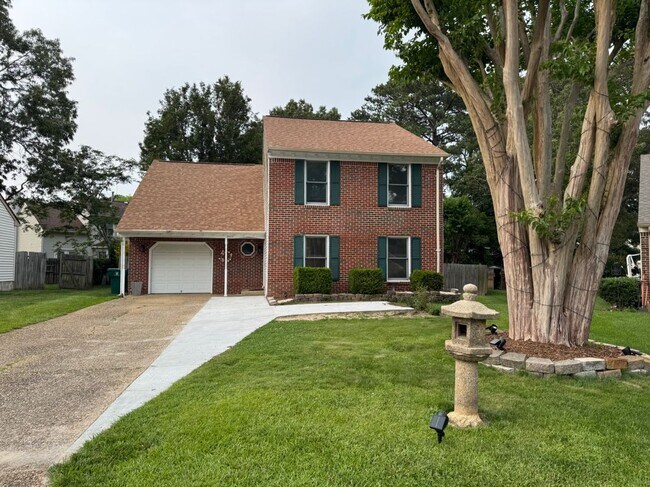 Primary Photo - 893 Henrico Ct