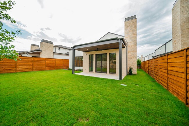 Building Photo - Coming Soon!!! 2023-built home at Preston ...