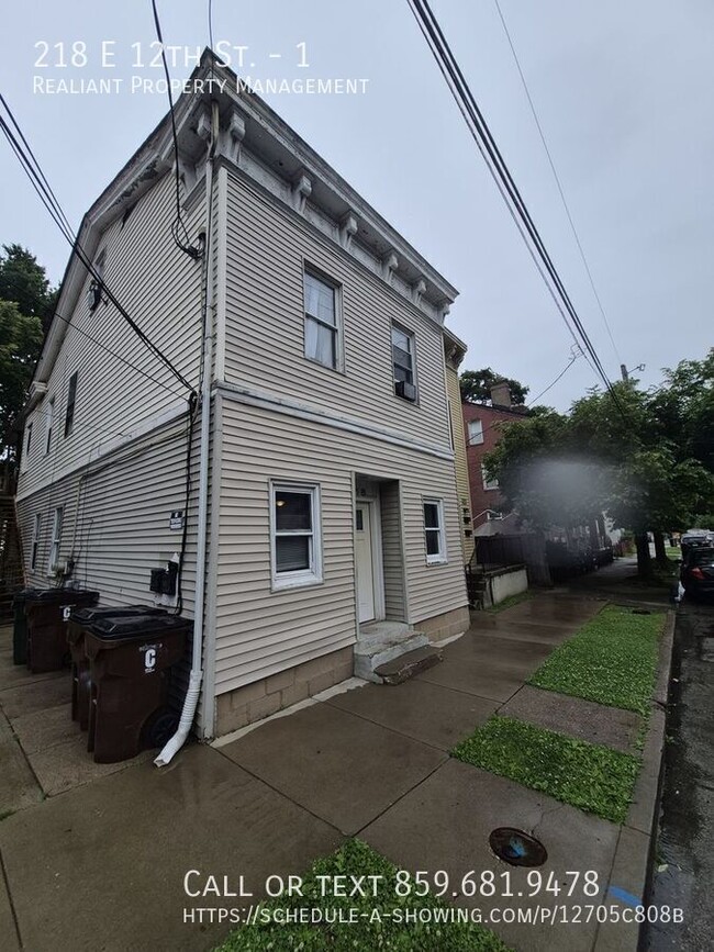 Building Photo - 218 E 12th St