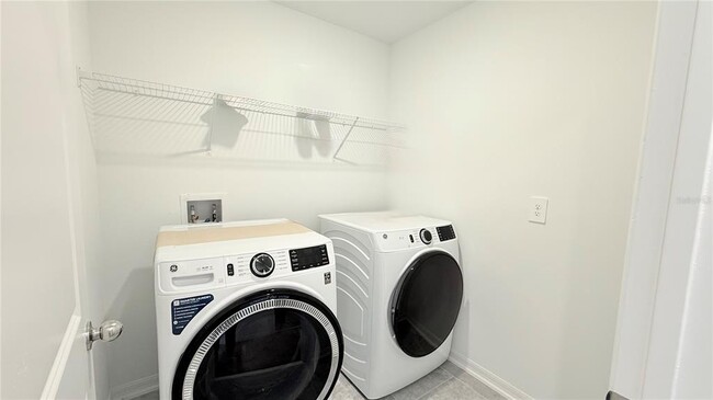 Building Photo - 1179 Tyler Lp