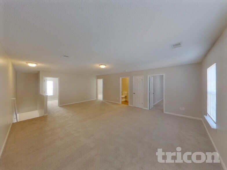 Building Photo - 228 Summer Park Rd