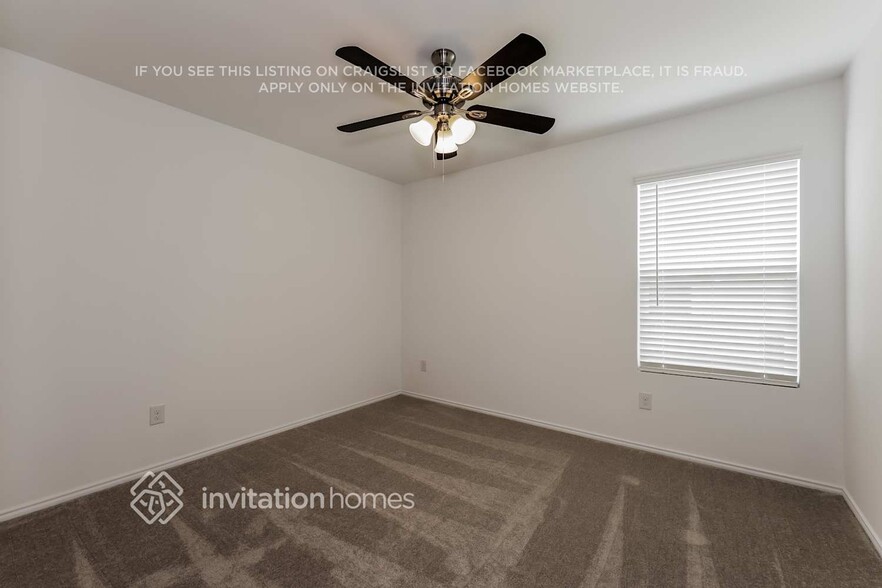 Building Photo - 4009 Mountain Meadow Rd