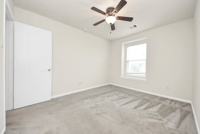 Building Photo - 19403 Tinway Ct