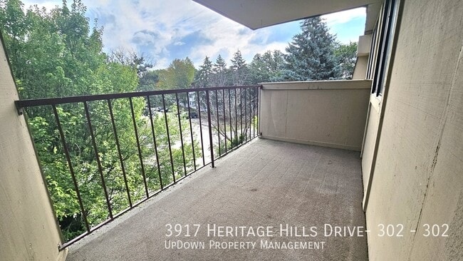 Building Photo - 3917 Heritage Hills Dr