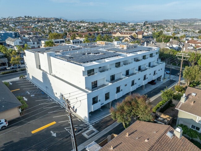 Building Photo - 24722 Del Prado Ave
