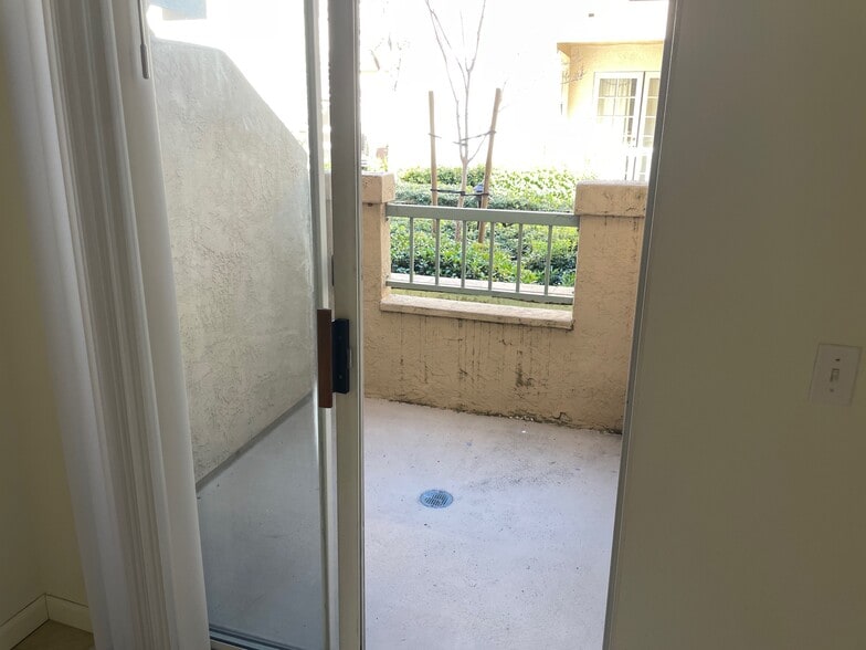 Master BR Patio - 8664 New Salem St