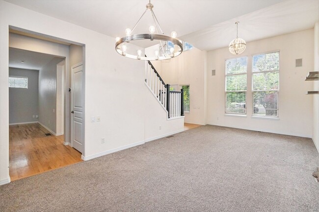 Building Photo - Welcome to this beautifully maintained 4-bedroom, 4-bath home with a dedicated office space