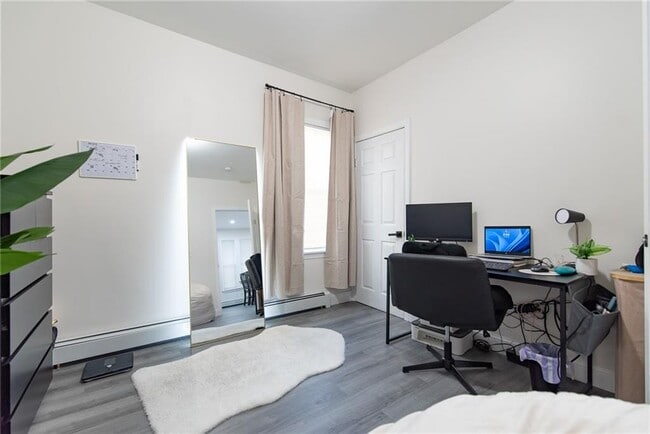 Building Photo - 49 Hollis St