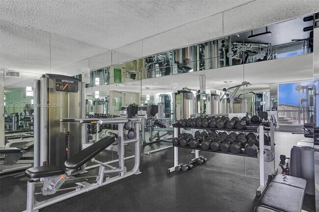 Building Photo - 6767 Collins Ave