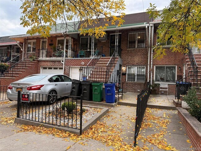 Primary Photo - 25-30 78th St