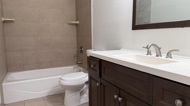 Building Photo - 1973 Emma Lee Ln