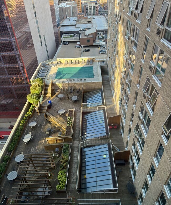 Building Photo - DT MPLS View over looking the US Bank Stad...