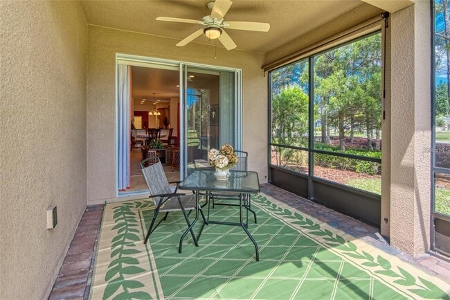 Building Photo - 2310 Palm Tree Dr