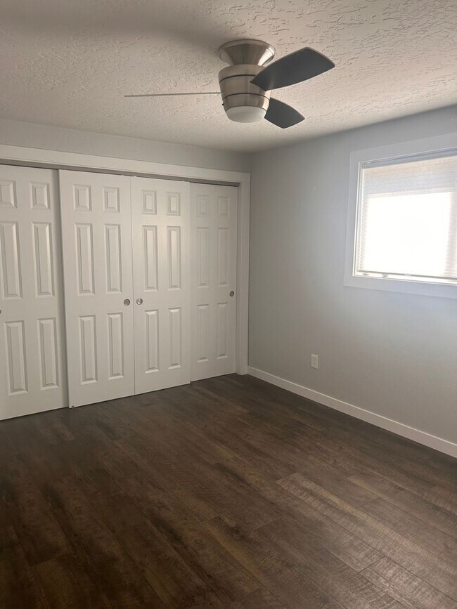 Building Photo - Completely Remodeled 2 bedroom Duplex with...