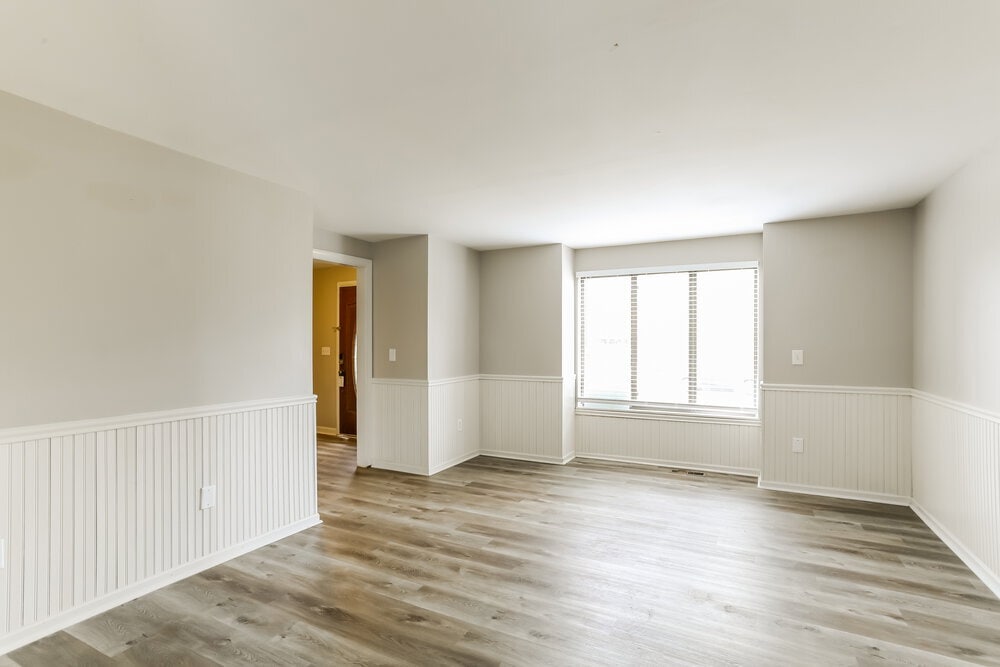 Building Photo - 12143 Twincreek Dr