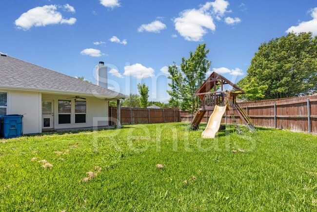 Building Photo - 2630 Massey Ln