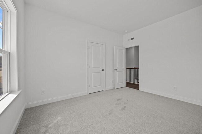 Building Photo - Brand-New 5BR/4BA in Knightdale’s Stoneriver – Luxury Living with 3-Car Garage