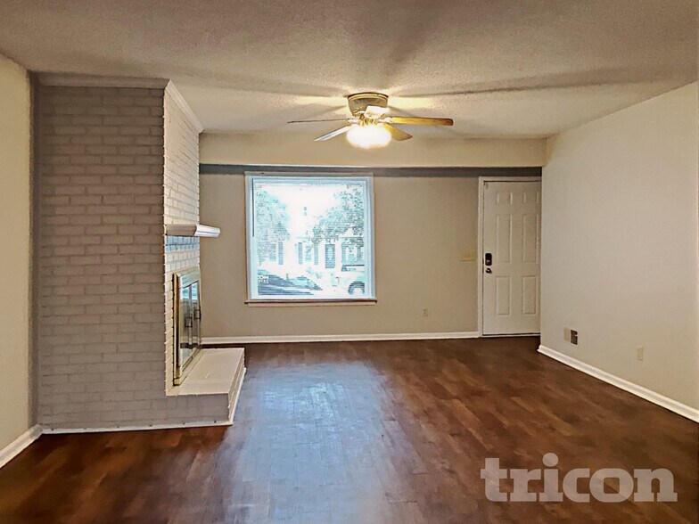 Building Photo - 308 Cockspur Rd