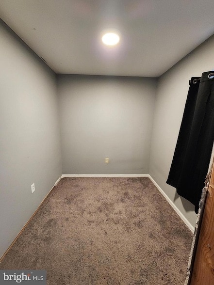 Building Photo - 8030-8000 Ditman St