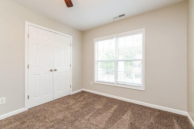 Building Photo - 1248 Braemar Highland Dr