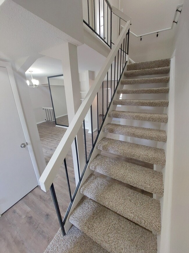 Building Photo - 804 Biltmore Dr