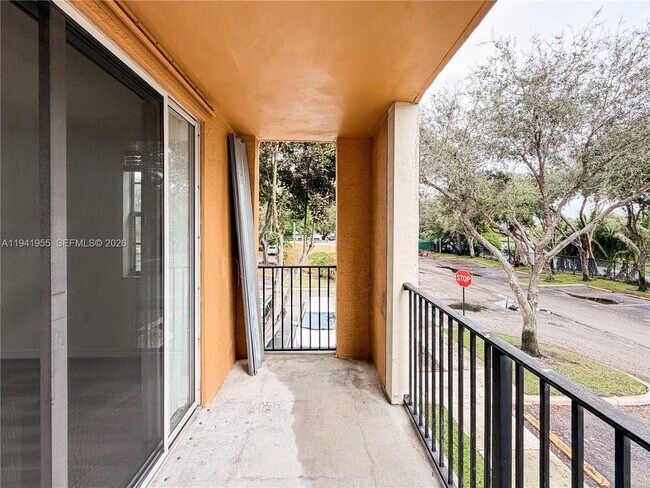 Building Photo - 2080 W Preserve Way